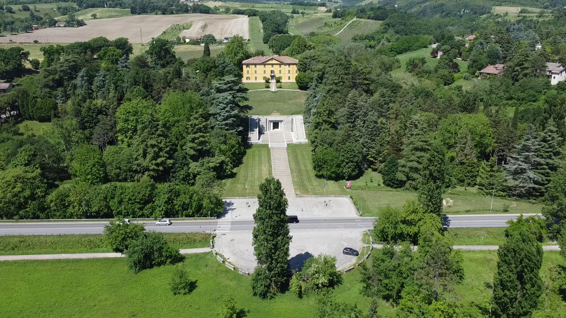 foto aerea del Mausoleo di Guglielmo Marconi
